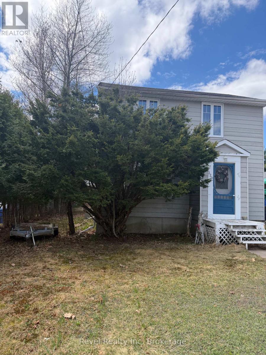 320 EIGHTH STREET, Mattawa, Ontario