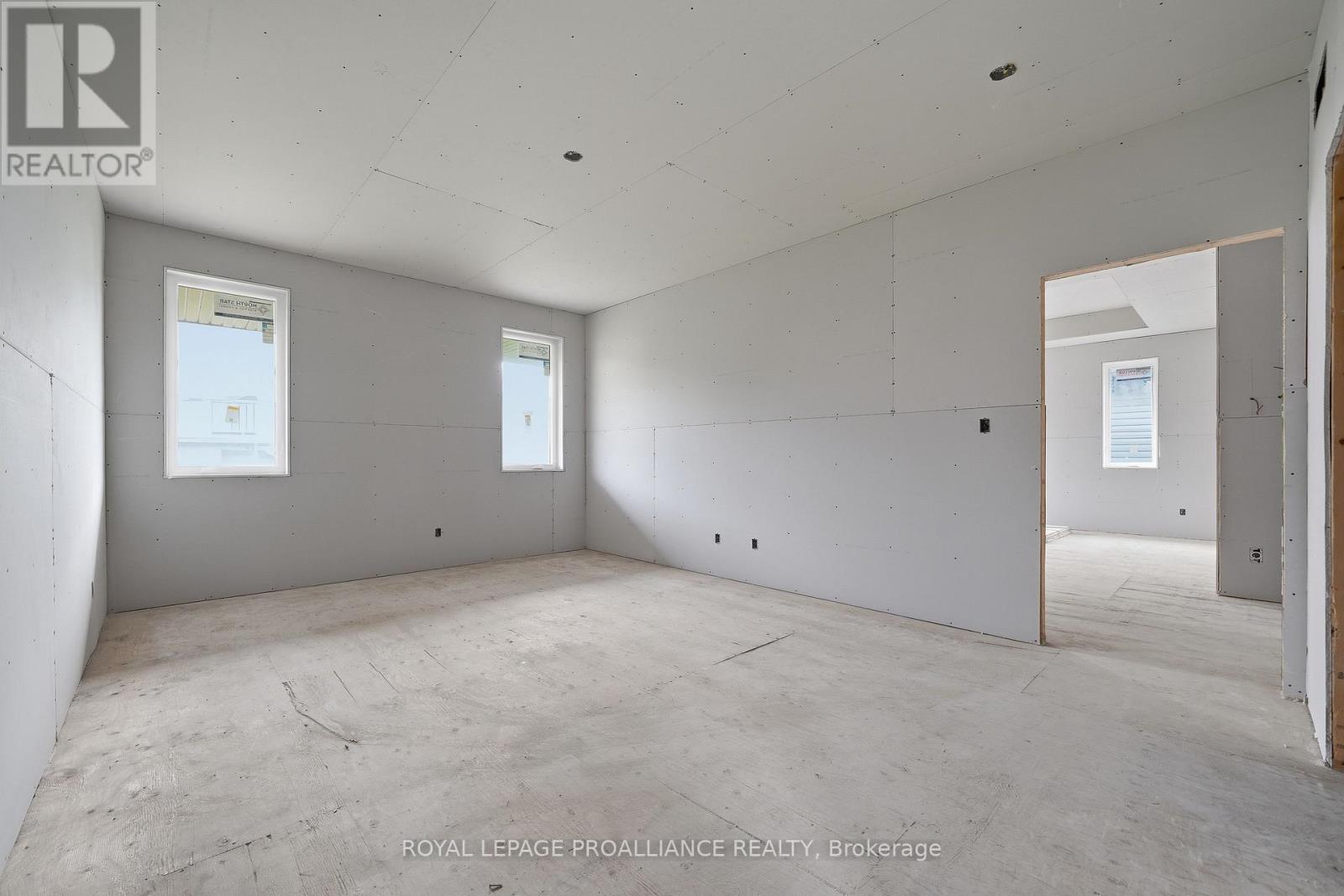23 Matheos Crescent, Quinte West, Ontario  K8V 0L3 - Photo 22 - X13061340