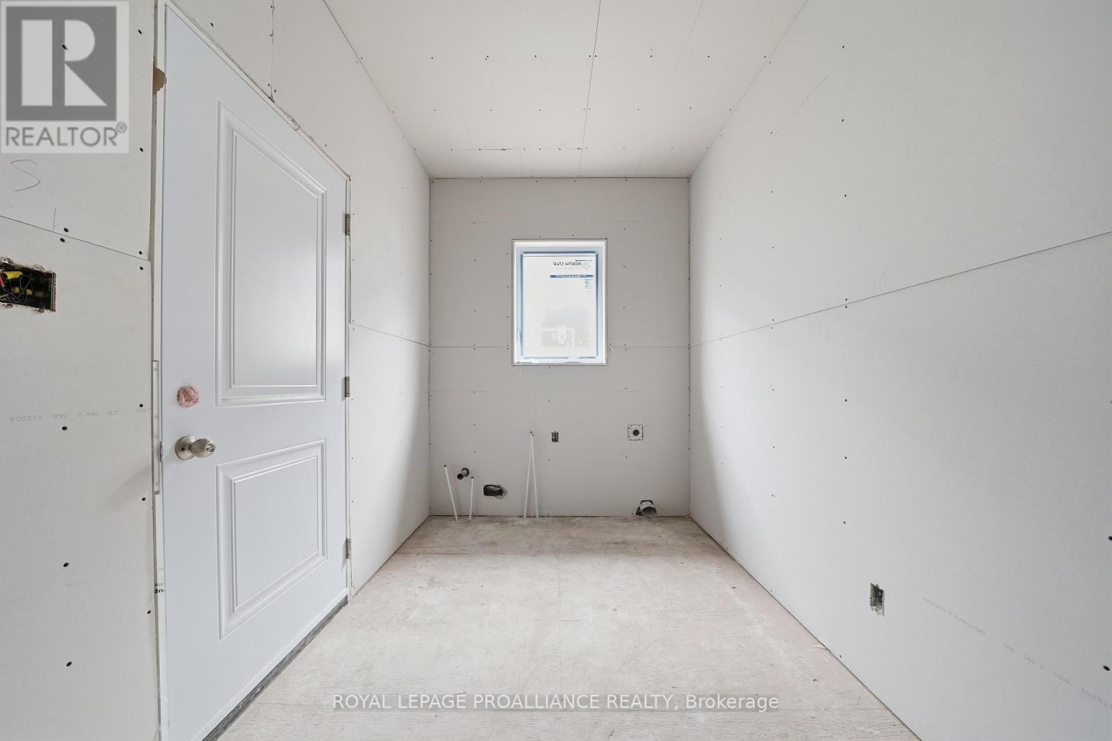 23 Matheos Crescent, Quinte West, Ontario  K8V 0L3 - Photo 13 - X13061340