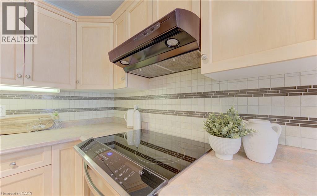 487 Brentcliffe Drive, Waterloo, Ontario  N2T 2R8 - Photo 12 - 40826159