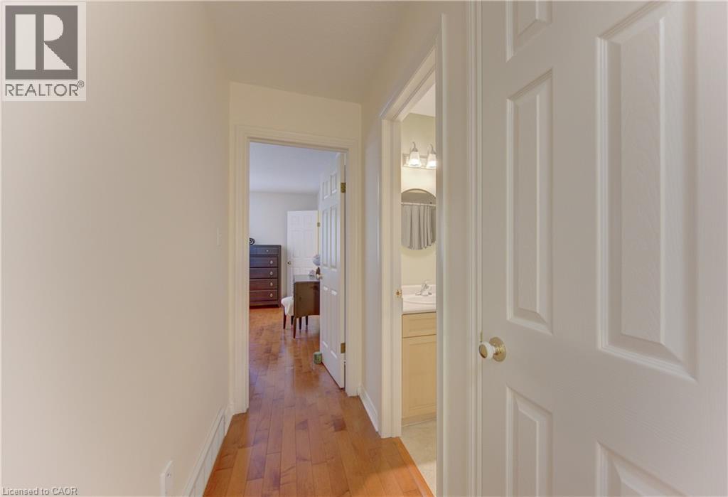 487 Brentcliffe Drive, Waterloo, Ontario  N2T 2R8 - Photo 28 - 40826159