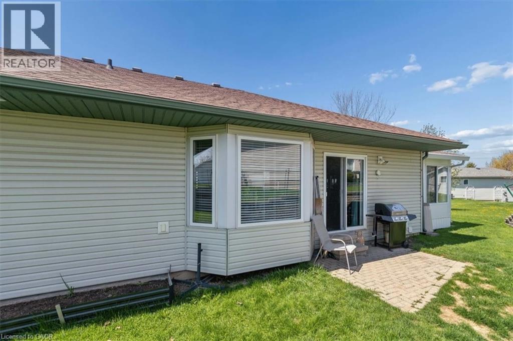 17 Greenfield Place, New Hamburg, Ontario  N3A 2G6 - Photo 32 - 40823916
