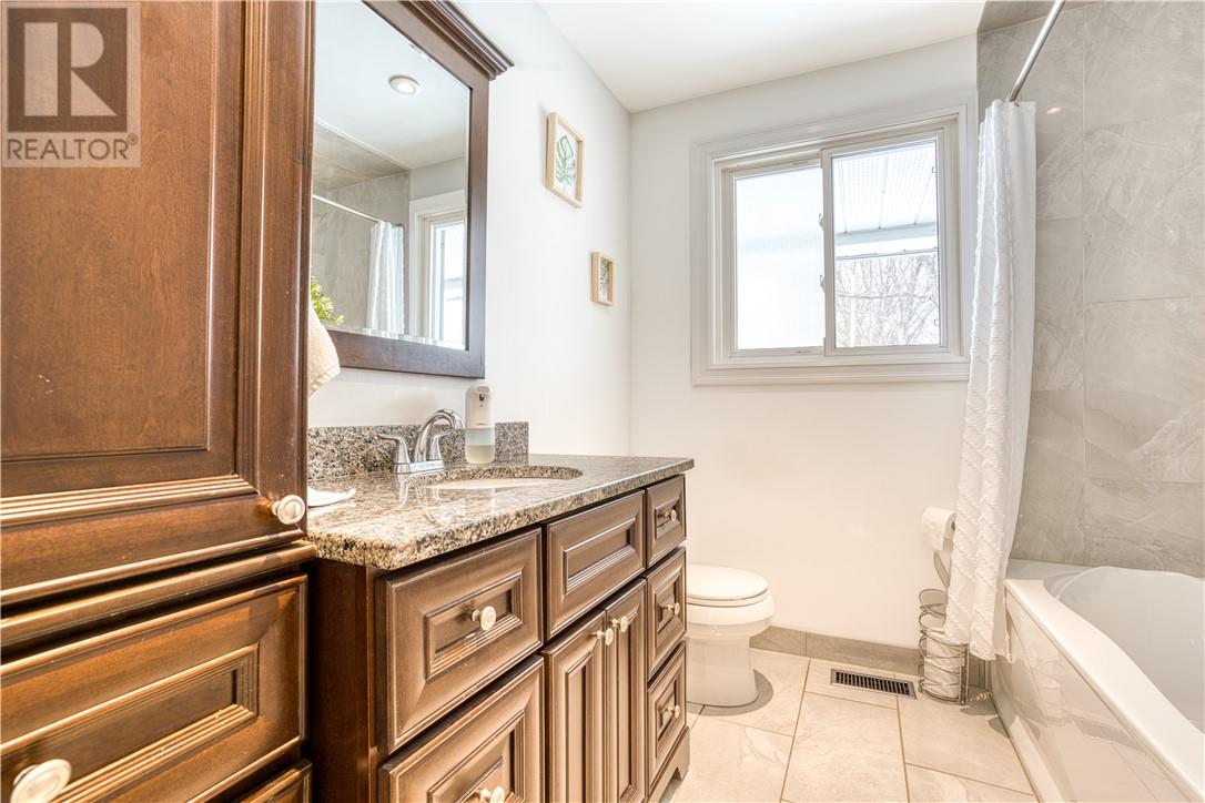 4468 Hamilton Crescent, Hanmer, Ontario  P3P 1B7 - Photo 9 - 2127560