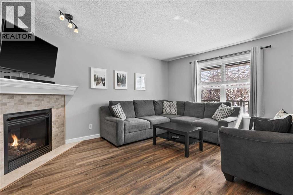 564 Morningside Park Sw, Airdrie, Alberta  T4B 0E1 - Photo 3 - A2292272