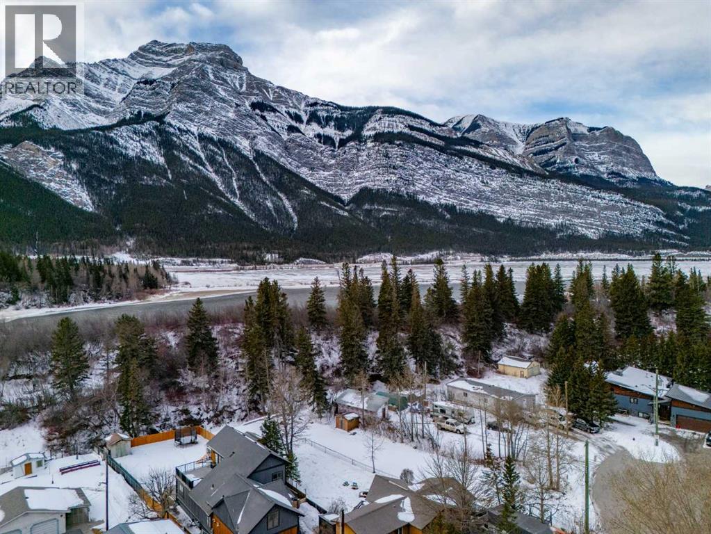 11 Loder Mountain Drive, Exshaw, Alberta  T0L 2C0 - Photo 7 - A2293379