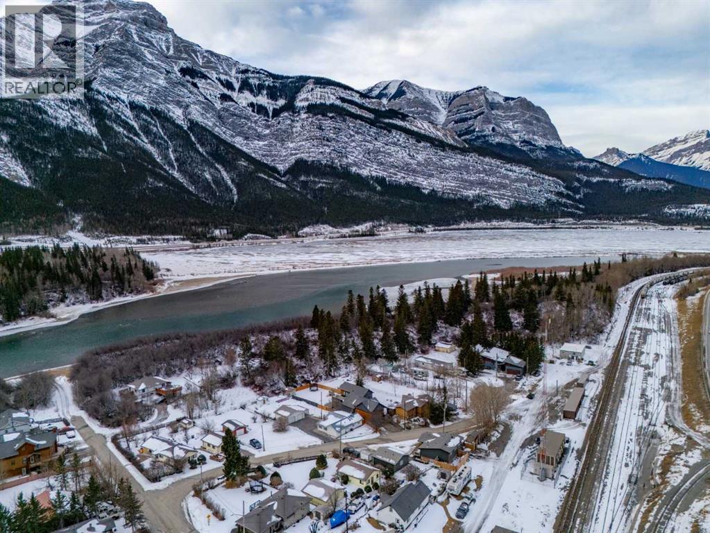 11 Loder Mountain Drive, Exshaw, Alberta  T0L 2C0 - Photo 17 - A2293379