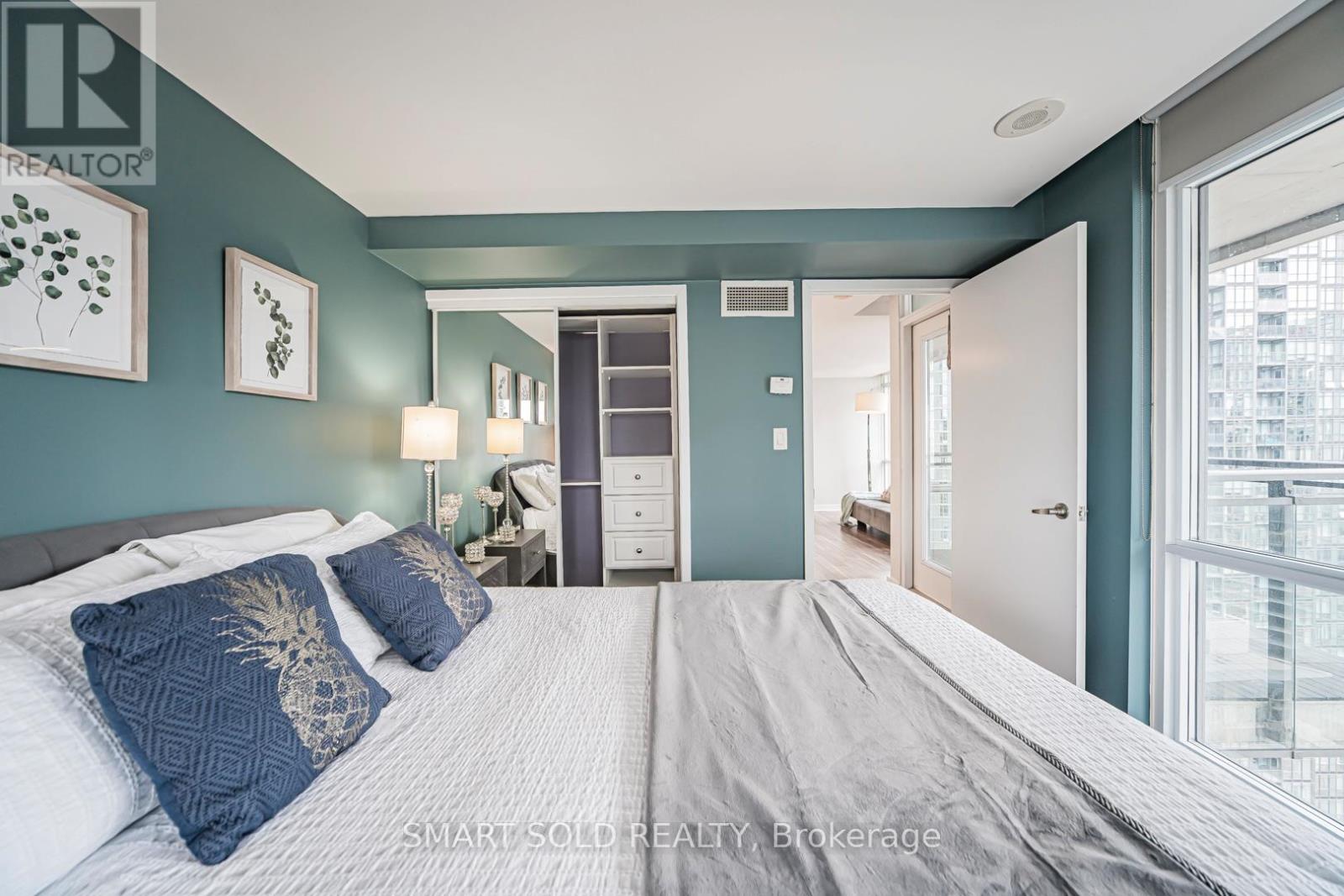 2606 - 11 Brunel Court, Toronto, Ontario  M5V 3Y3 - Photo 46 - C13087996