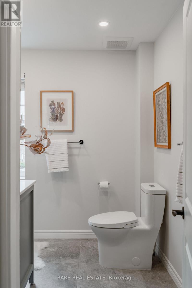 431 Jones Avenue, Toronto, Ontario  M4J 3G6 - Photo 21 - E13089546