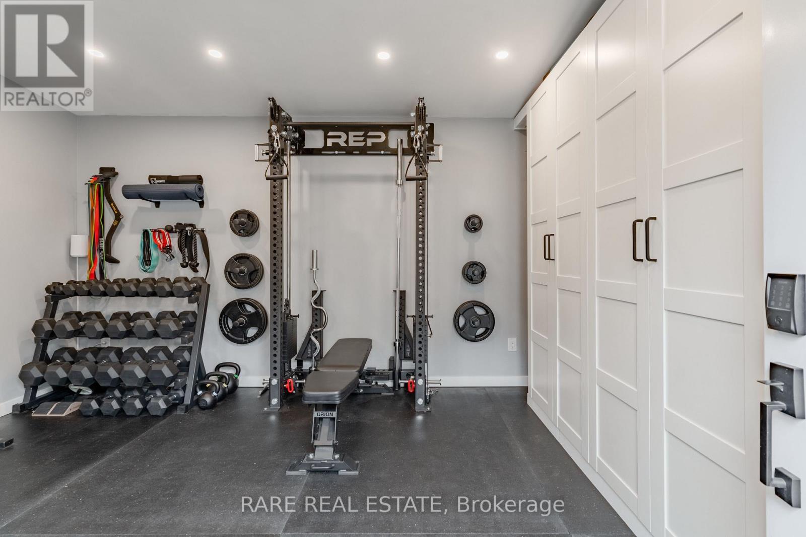 431 Jones Avenue, Toronto, Ontario  M4J 3G6 - Photo 35 - E13089546