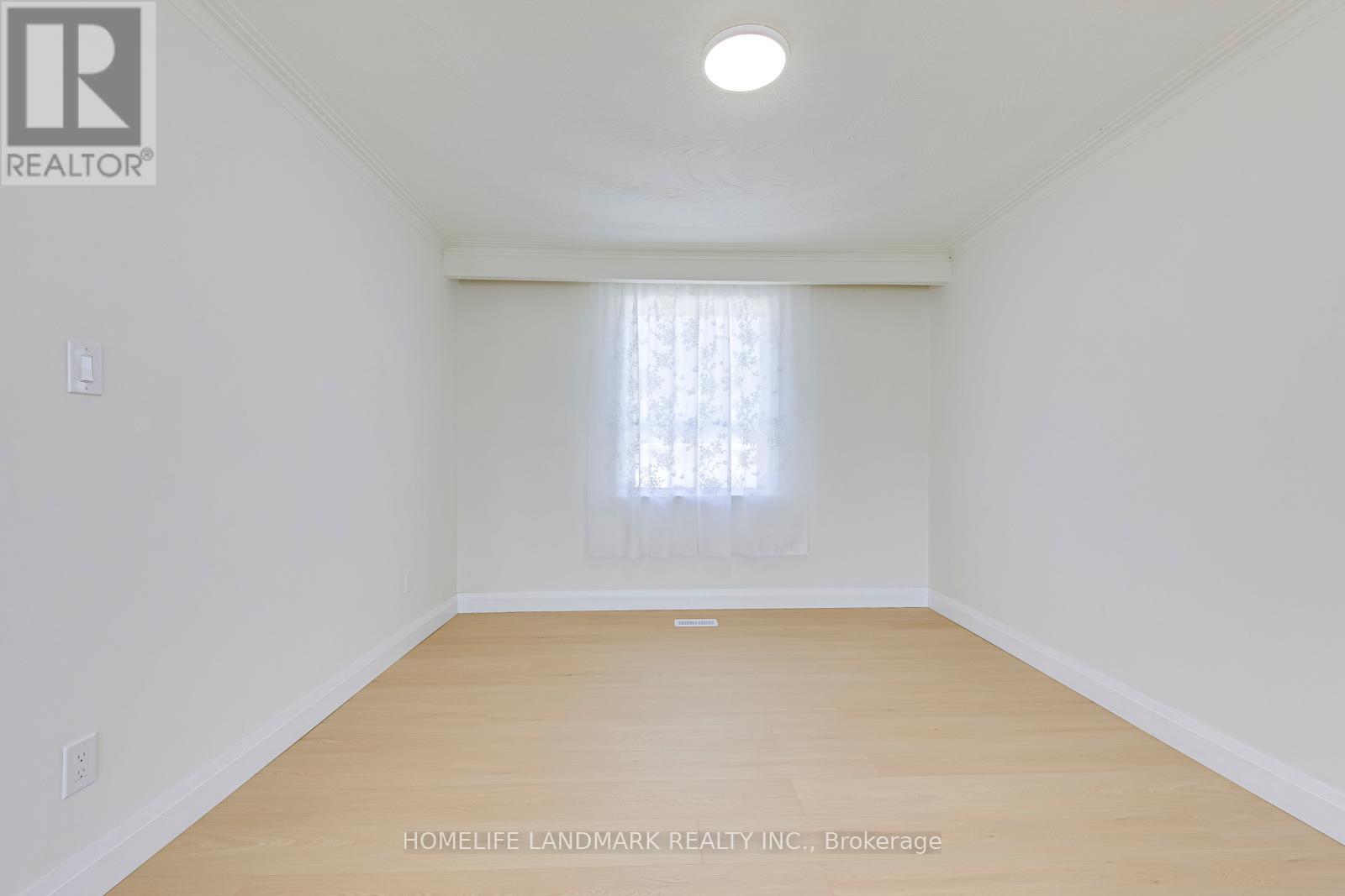 451 Sandmere Place, Oakville, Ontario  L6L 4G5 - Photo 10 - W13033554
