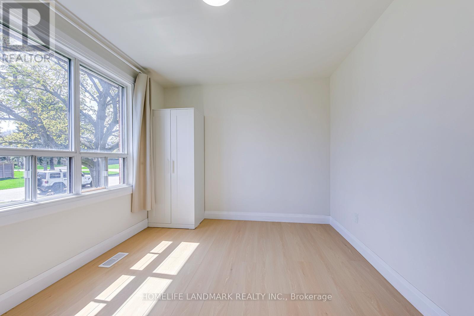 451 Sandmere Place, Oakville, Ontario  L6L 4G5 - Photo 23 - W13033554
