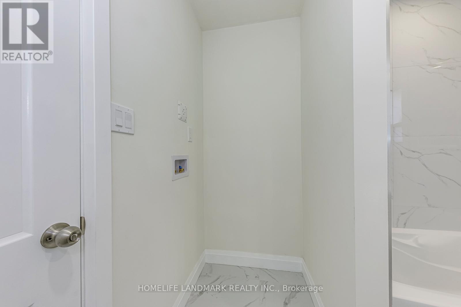 451 Sandmere Place, Oakville, Ontario  L6L 4G5 - Photo 25 - W13033554