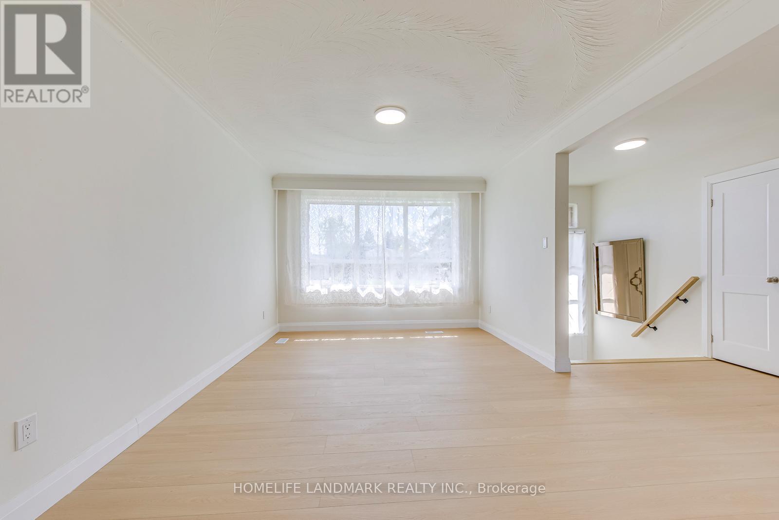 451 Sandmere Place, Oakville, Ontario  L6L 4G5 - Photo 12 - W13033554