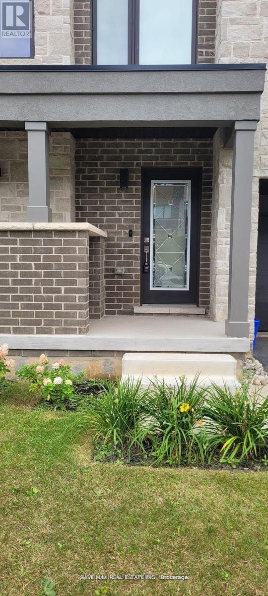 74 Windtree Way, Halton Hills, Ontario  L7G 0P6 - Photo 2 - W13074292