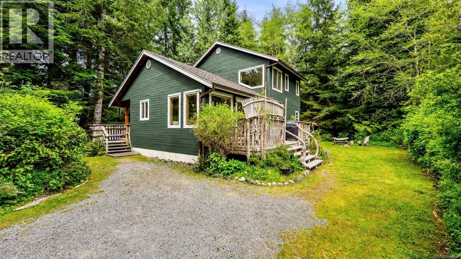1278 Lynn Rd, Tofino, British Columbia
