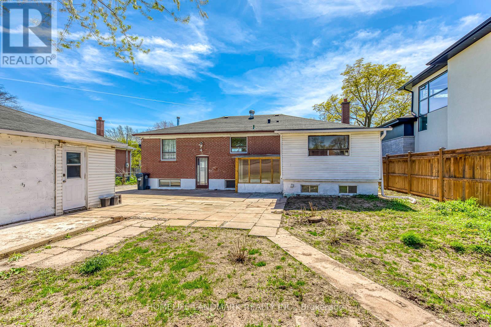 451 Sandmere Place, Oakville, Ontario  L6L 4G5 - Photo 45 - W13033554