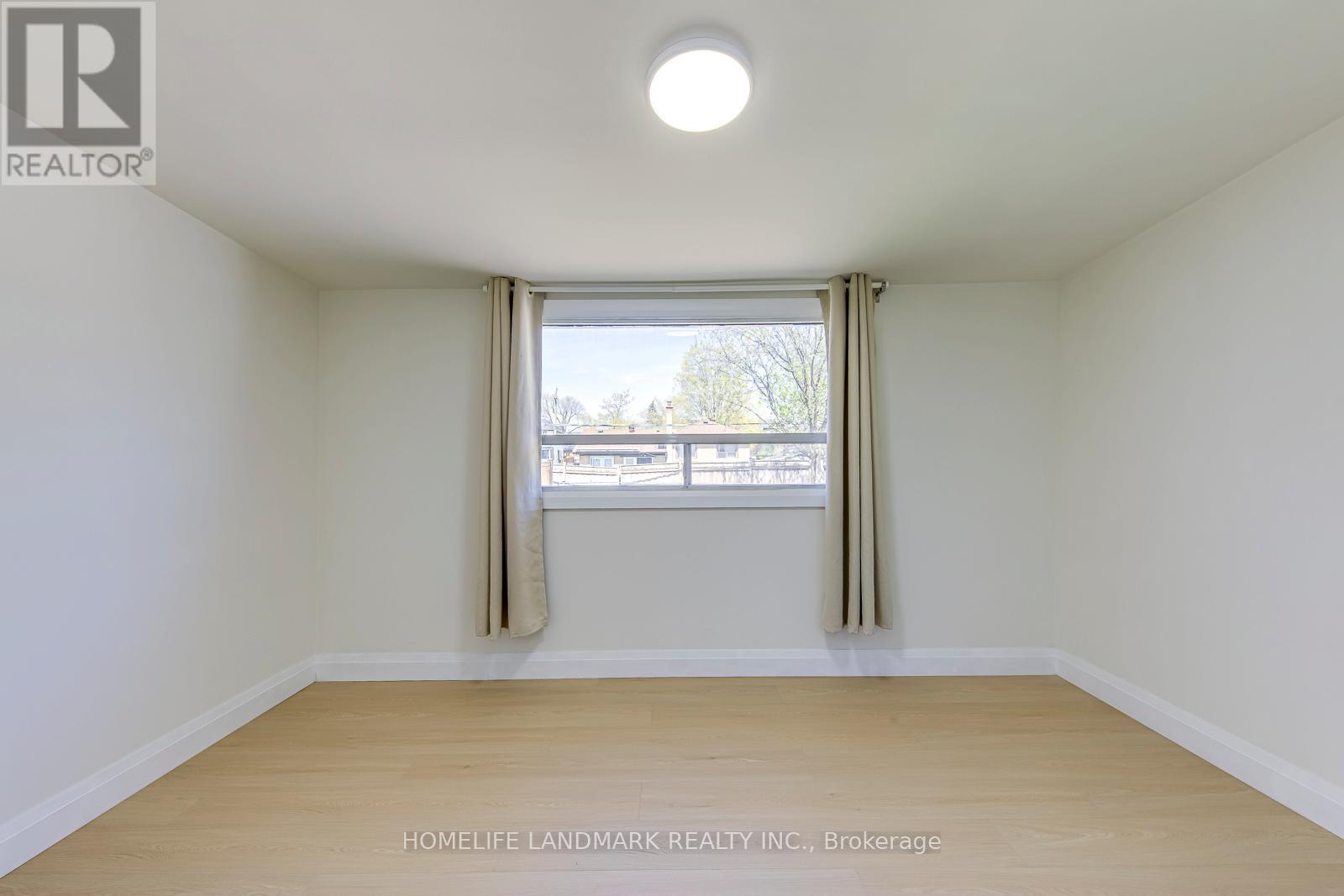 451 Sandmere Place, Oakville, Ontario  L6L 4G5 - Photo 18 - W13033554