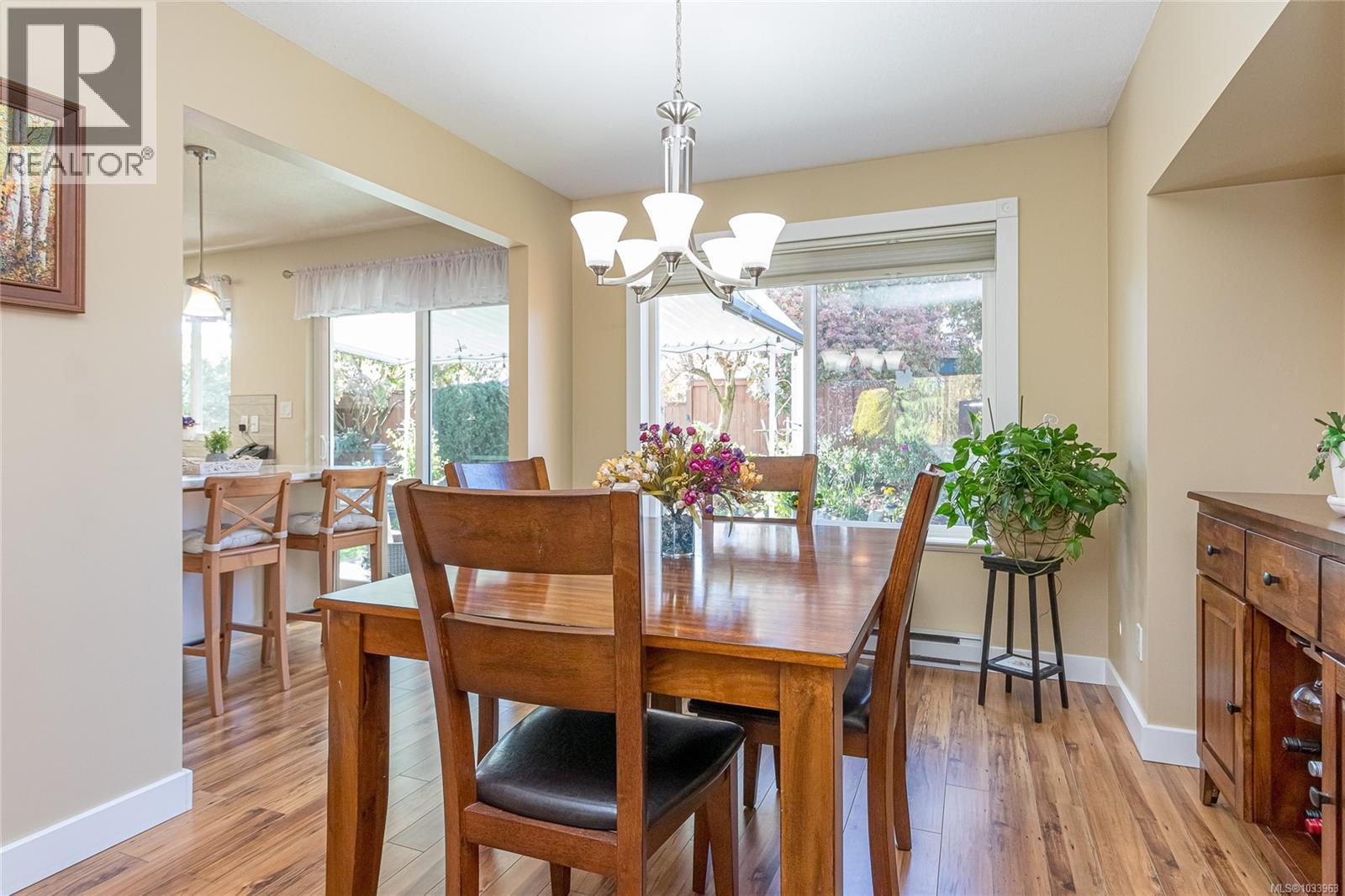 For Sale: 331 Rheumer Cres, Parksville, ON | 4 Bed, 3 Bath House for $295,000. See 26 photos!