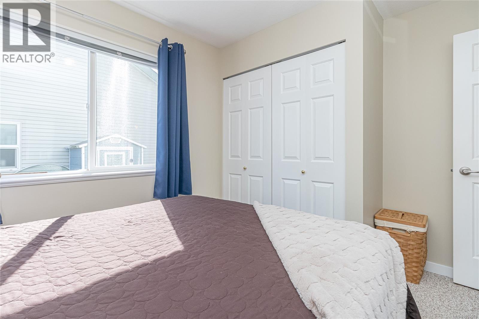 For Sale: 331 Rheumer Cres, Parksville, ON | 4 Bed, 3 Bath House for $295,000. See 26 photos!