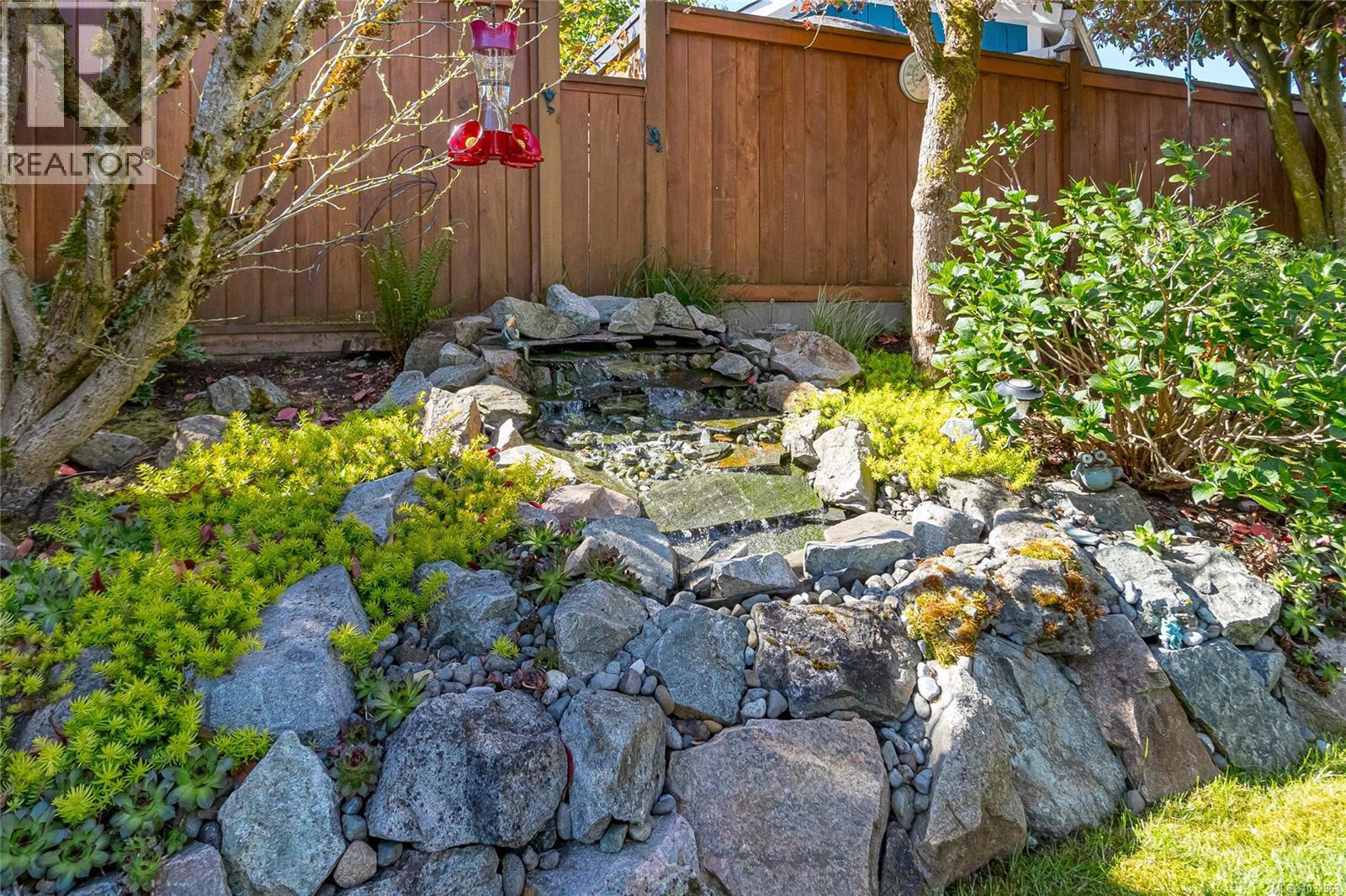 For Sale: 331 Rheumer Cres, Parksville, ON | 4 Bed, 3 Bath House for $295,000. See 26 photos!