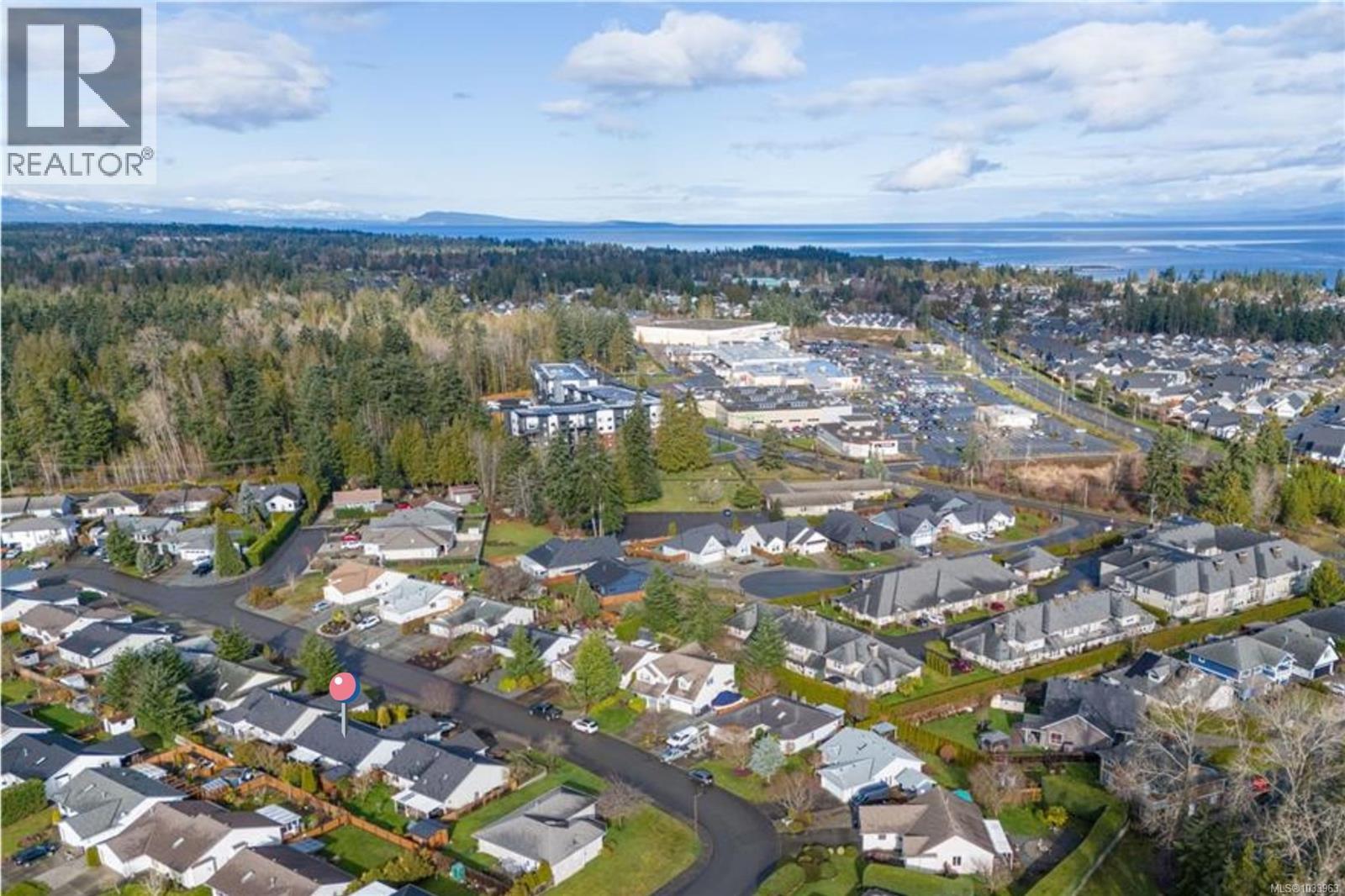 For Sale: 331 Rheumer Cres, Parksville, ON | 4 Bed, 3 Bath House for $295,000. See 26 photos!