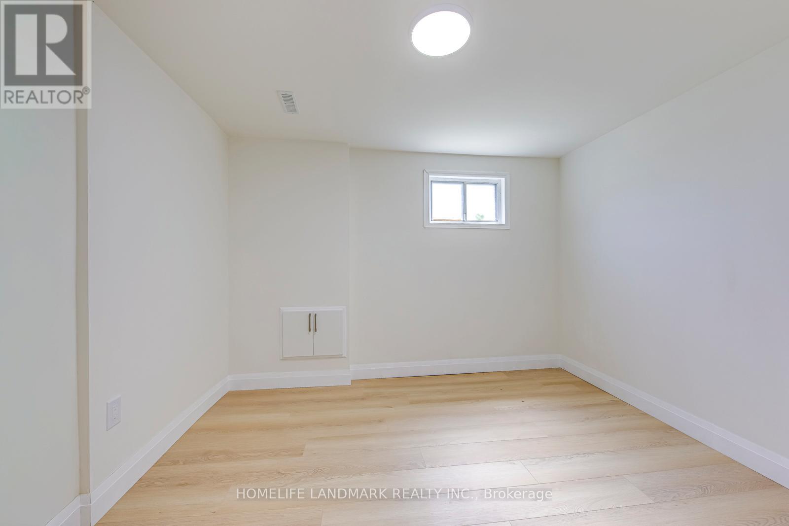 451 Sandmere Place, Oakville, Ontario  L6L 4G5 - Photo 38 - W13033554