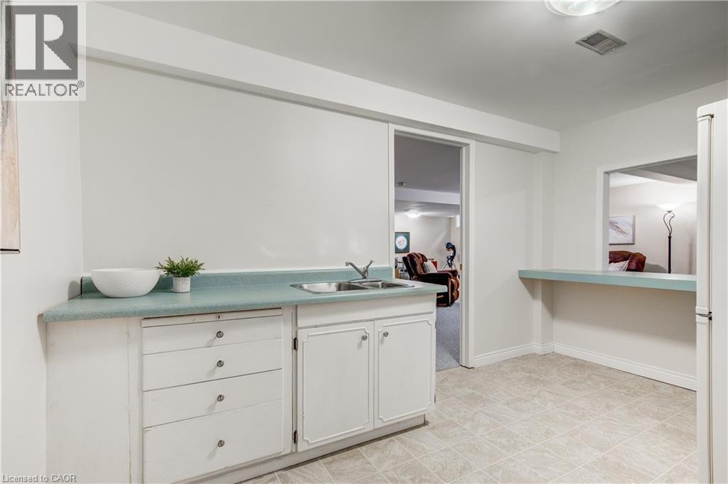 250 Westwood Avenue, Tavistock, Ontario  N0B 2R0 - Photo 32 - 40827072