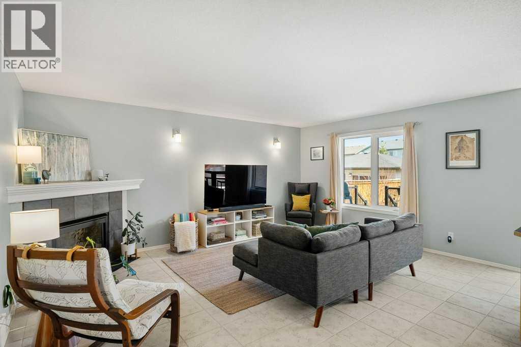 90 Elgin Drive Se, Calgary, Alberta  T2Z 4A8 - Photo 7 - A2300893