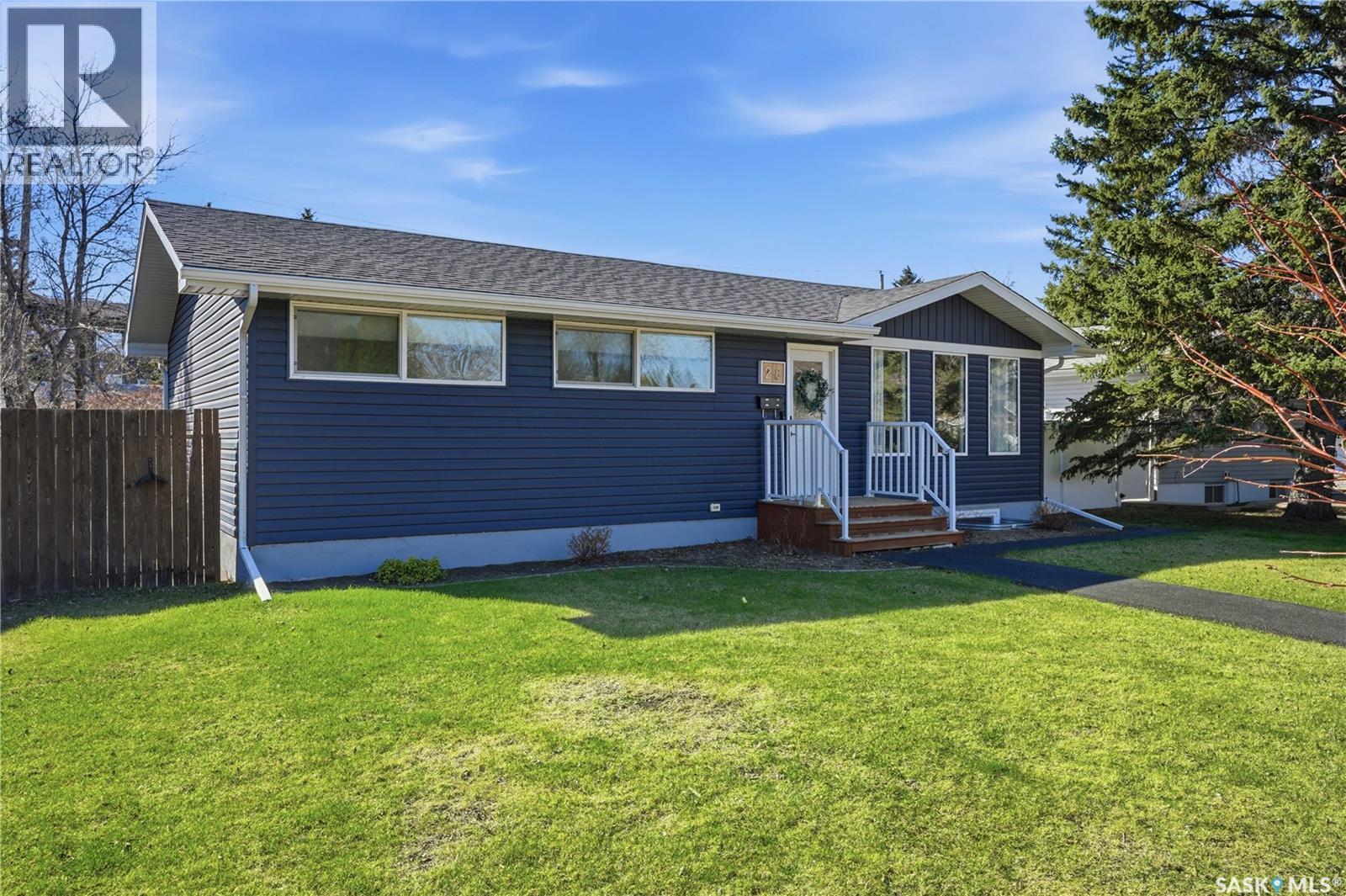 28 Oliver CRESCENT, Saskatoon, Saskatchewan