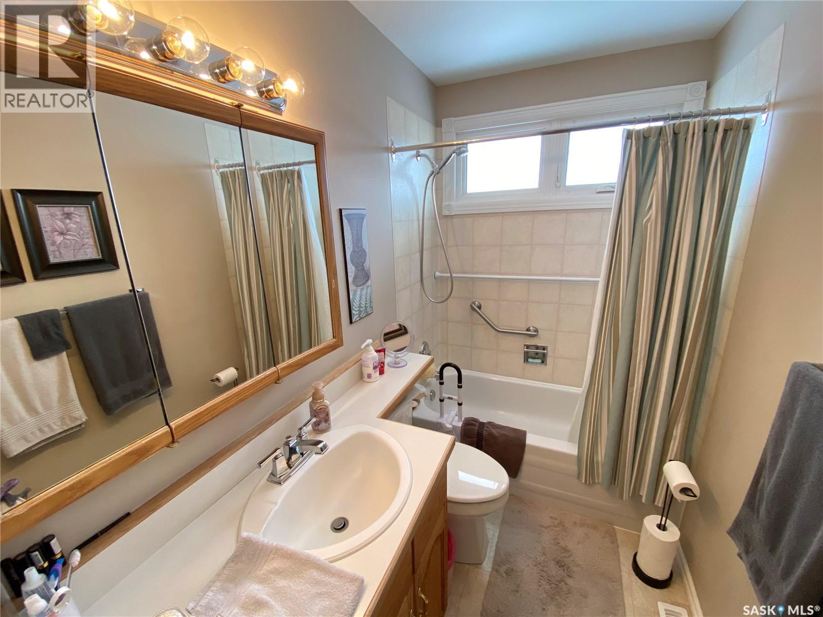 116 Clarewood Crescent, Yorkton, Saskatchewan  S3N 2V2 - Photo 14 - SK034785