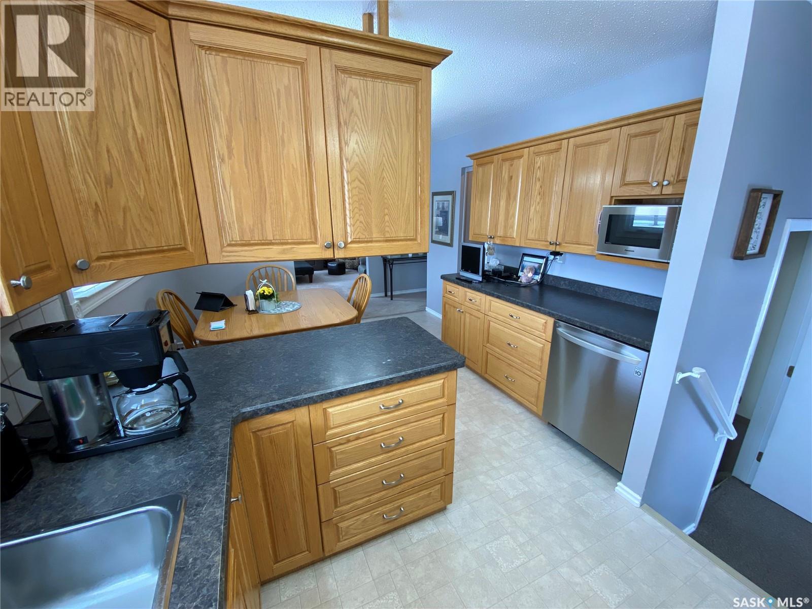 116 Clarewood Crescent, Yorkton, Saskatchewan  S3N 2V2 - Photo 6 - SK034785