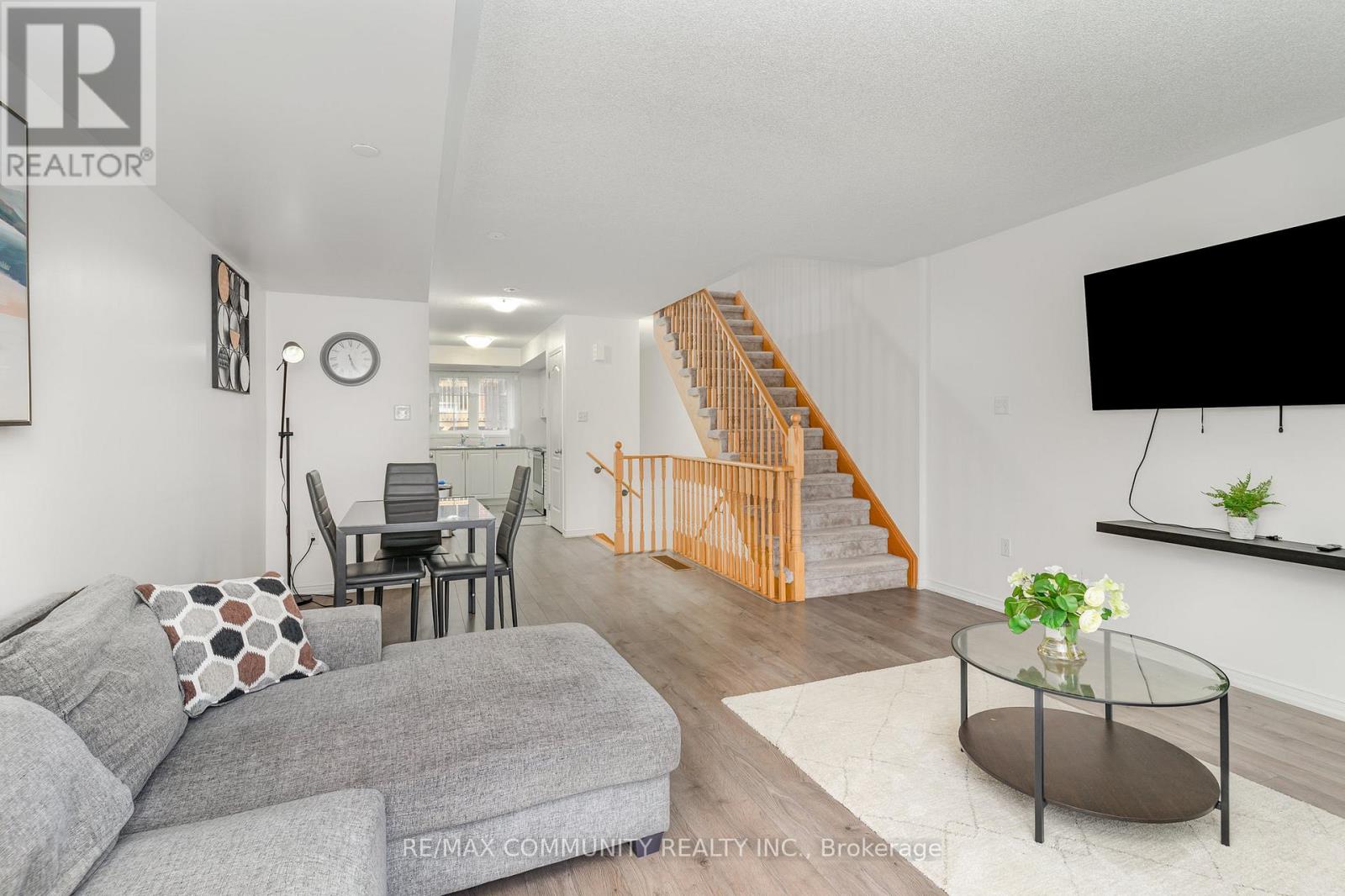 Room - 2757 Deputy Minister Path, Oshawa, Ontario  L1L 0M7 - Photo 10 - E13090606