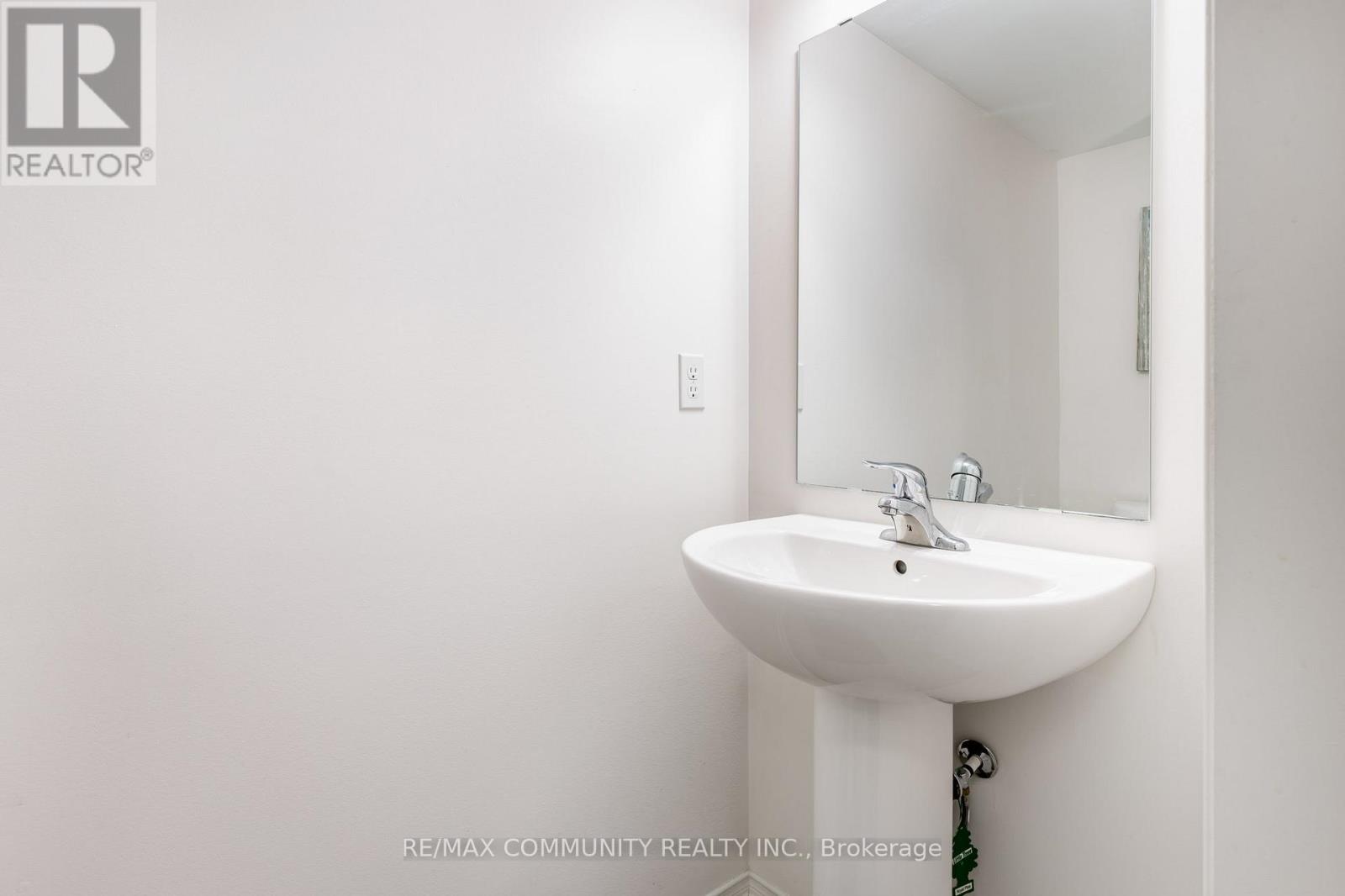 Room - 2757 Deputy Minister Path, Oshawa, Ontario  L1L 0M7 - Photo 17 - E13090606