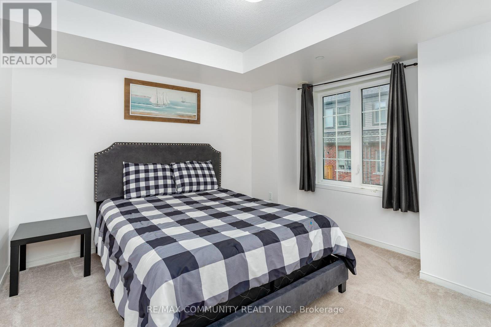 Room - 2757 Deputy Minister Path, Oshawa, Ontario  L1L 0M7 - Photo 18 - E13090606