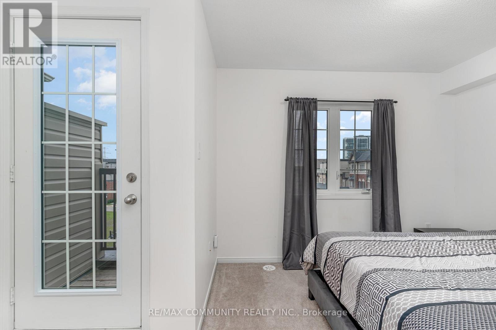 Room - 2757 Deputy Minister Path, Oshawa, Ontario  L1L 0M7 - Photo 31 - E13090606