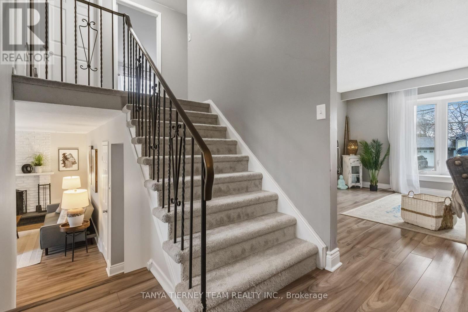 6 Gershwin Court, Whitby, Ontario  L1N 6C9 - Photo 29 - E13090674