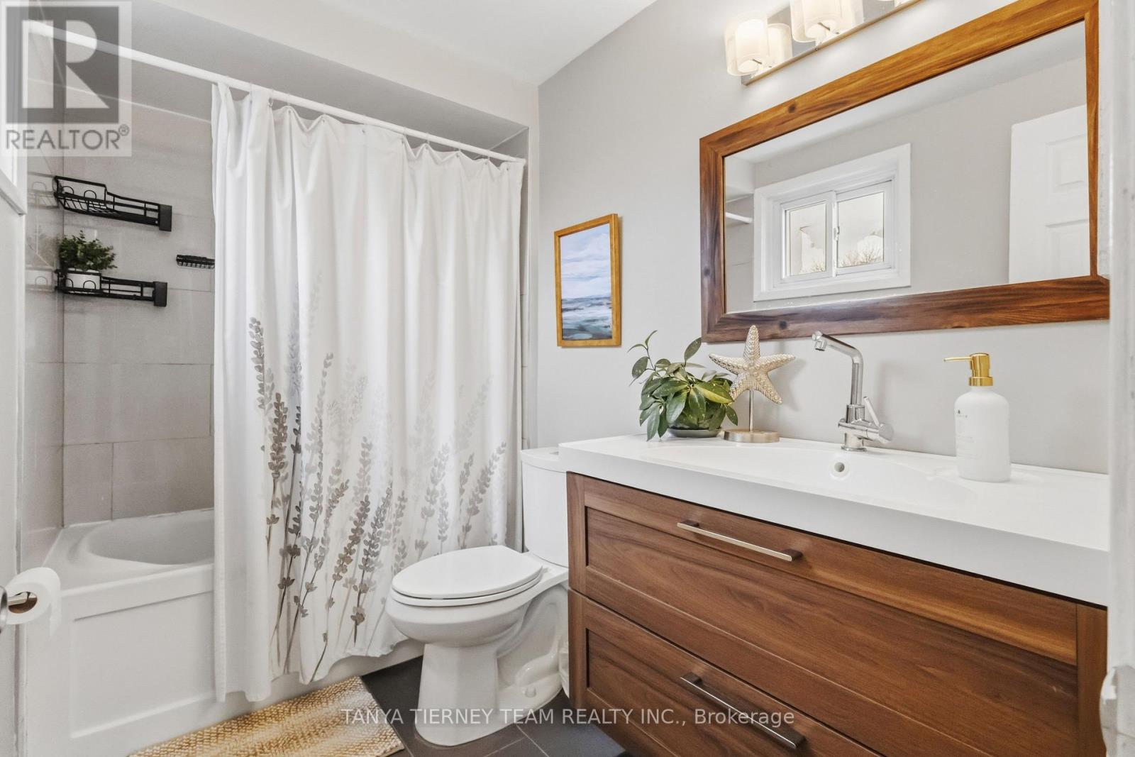 6 Gershwin Court, Whitby, Ontario  L1N 6C9 - Photo 36 - E13090674