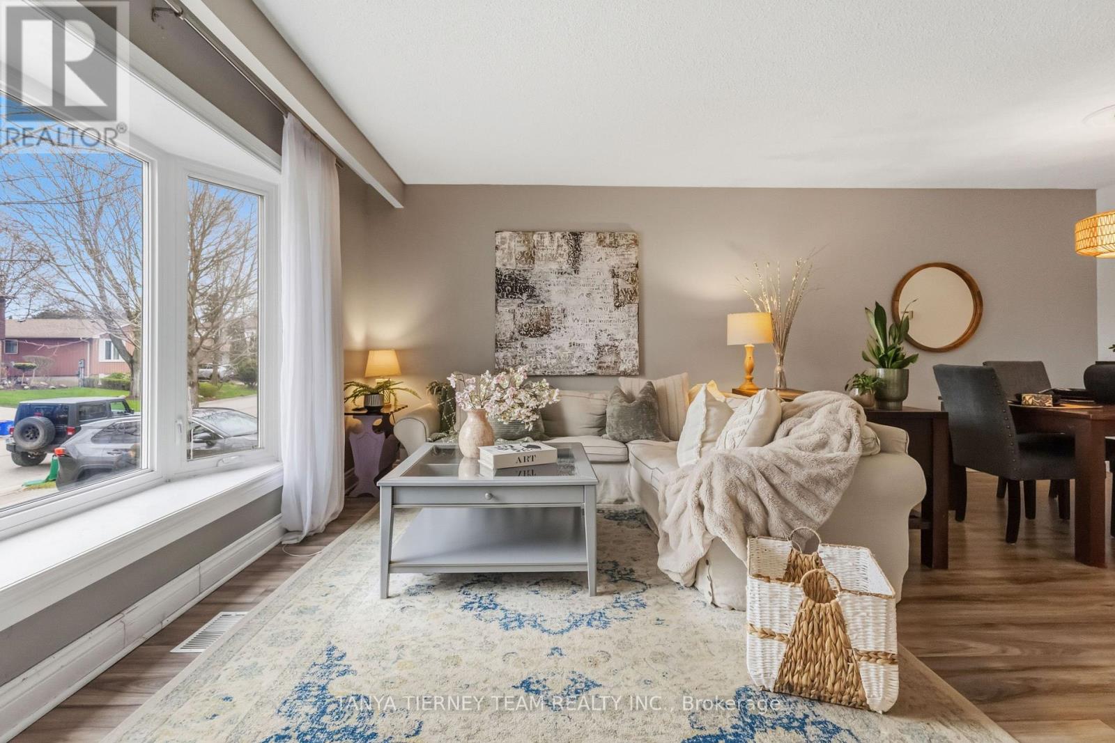 6 Gershwin Court, Whitby, Ontario  L1N 6C9 - Photo 6 - E13090674