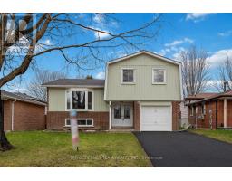 6 GERSHWIN COURT, Whitby, Ontario