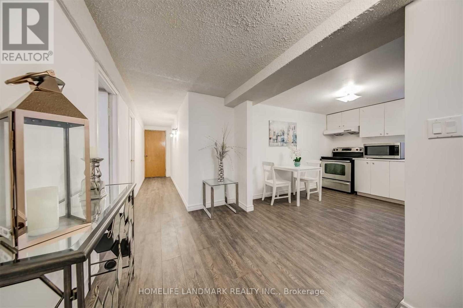 Lower - 2 Crayford Drive, Toronto, Ontario  M1W 3B6 - Photo 2 - E13090686