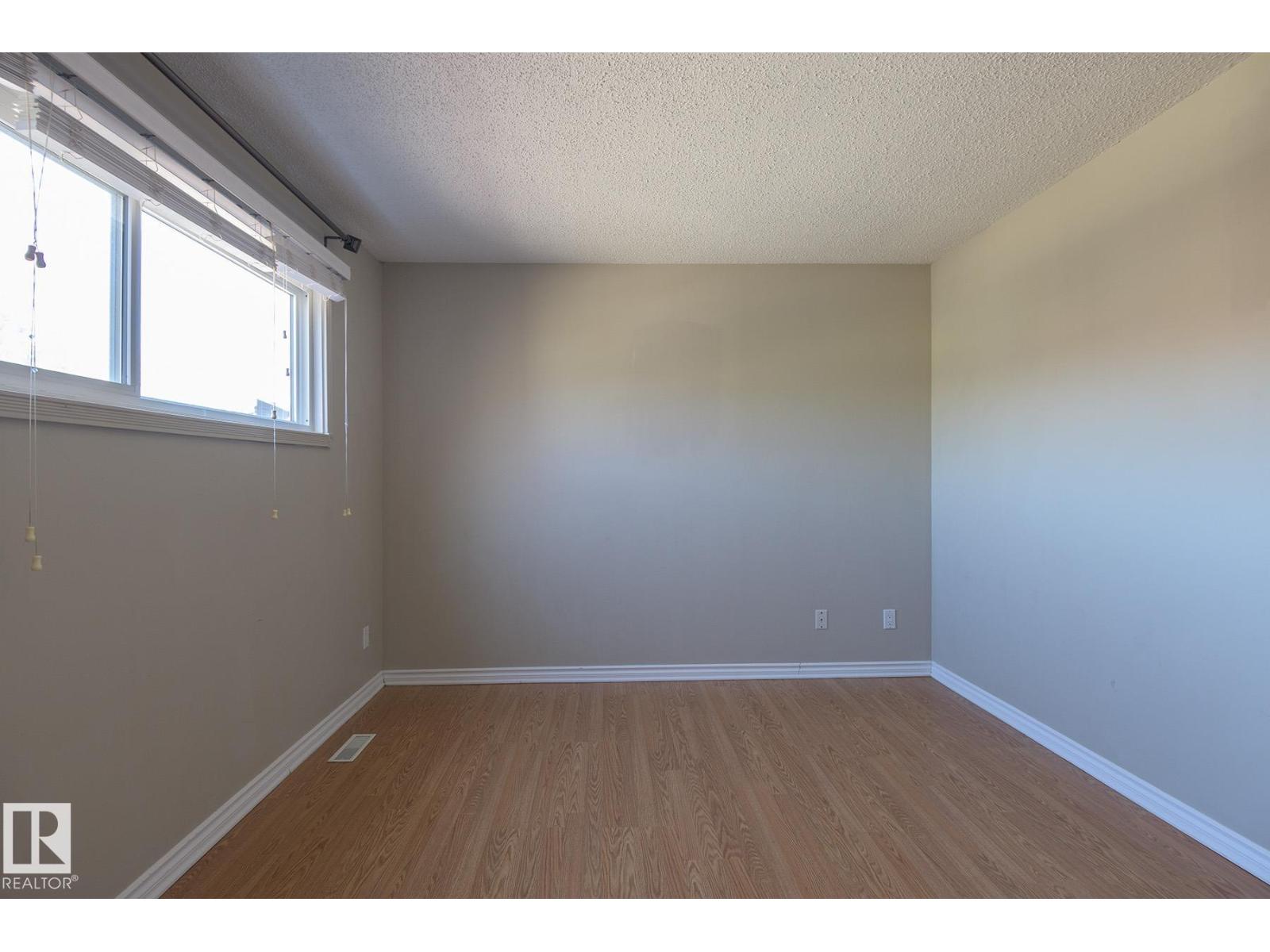 8039 27 Av Nw, Edmonton, Alberta  T6K 3C9 - Photo 18 - E4485981