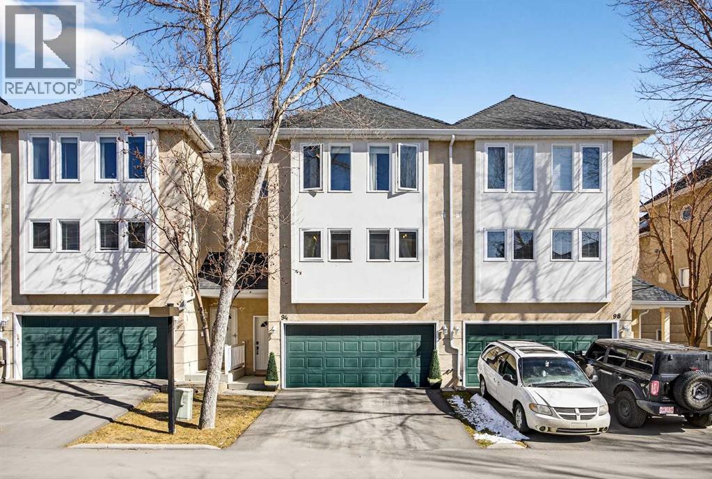 94 Candle Terrace SW, Calgary, Alberta  T2W 6G7 - Photo 2 - A2308043
