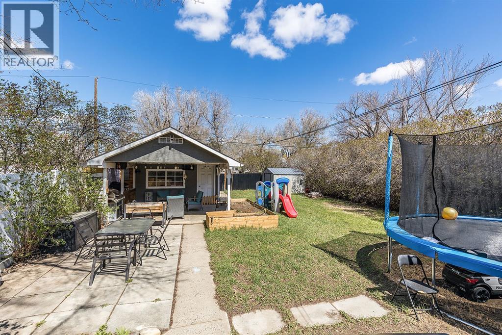 228 11 Street Sw, Medicine Hat, Alberta  T1A 4S4 - Photo 36 - A2308538