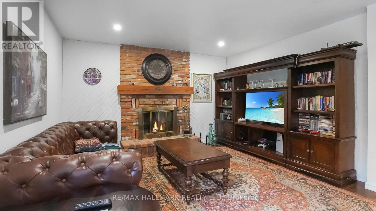 22 Avondale Crescent, Aurora, Ontario  L4G 3P6 - Photo 8 - N13090612