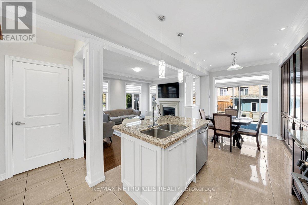 115 Pelee Avenue, Vaughan, Ontario  L4H 3Z1 - Photo 10 - N13090724