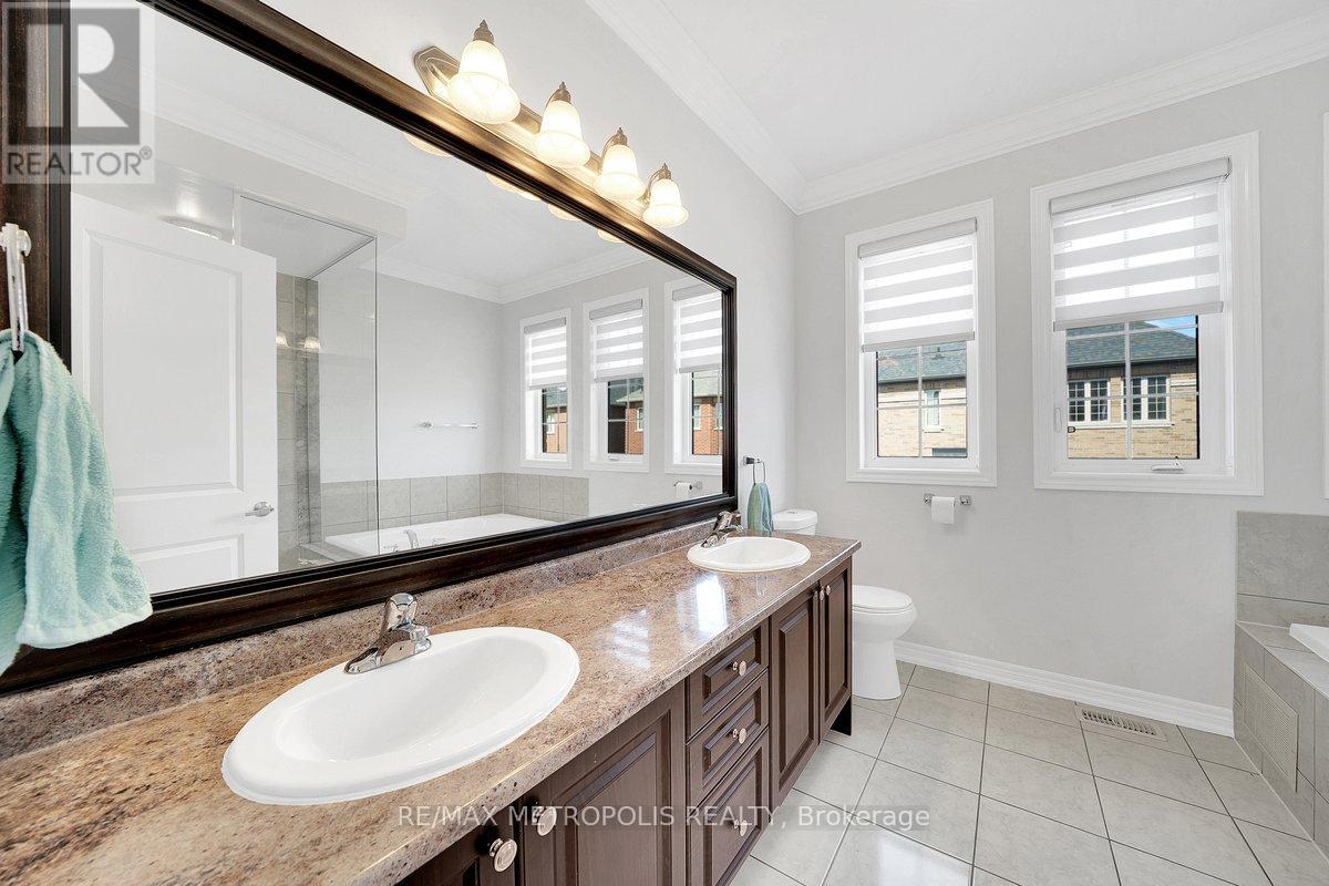 115 Pelee Avenue, Vaughan, Ontario  L4H 3Z1 - Photo 16 - N13090724