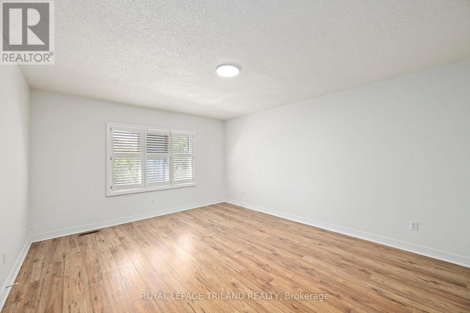 118 Deer Valley Crescent, London South, Ontario  N6J 4K8 - Photo 21 - X13089944