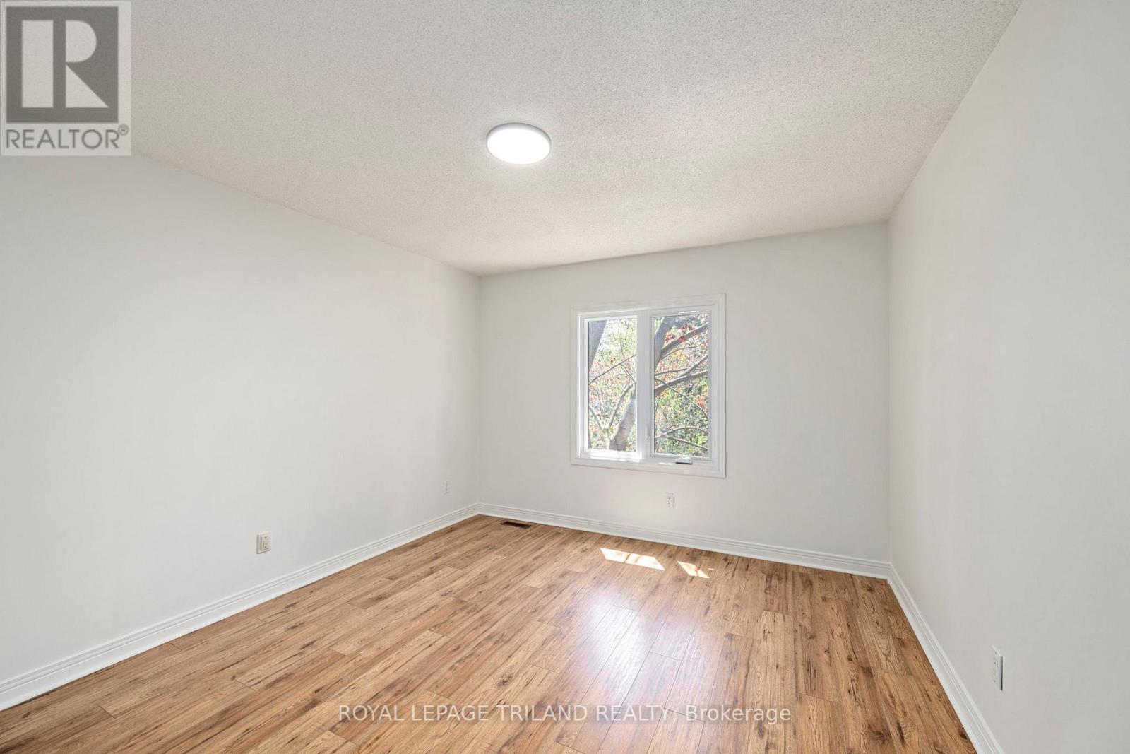 118 Deer Valley Crescent, London South, Ontario  N6J 4K8 - Photo 26 - X13089944