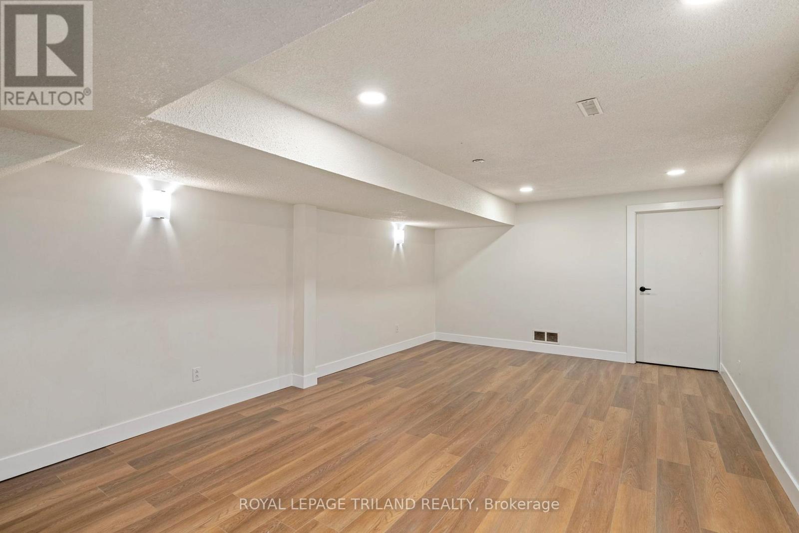 118 Deer Valley Crescent, London South, Ontario  N6J 4K8 - Photo 35 - X13089944
