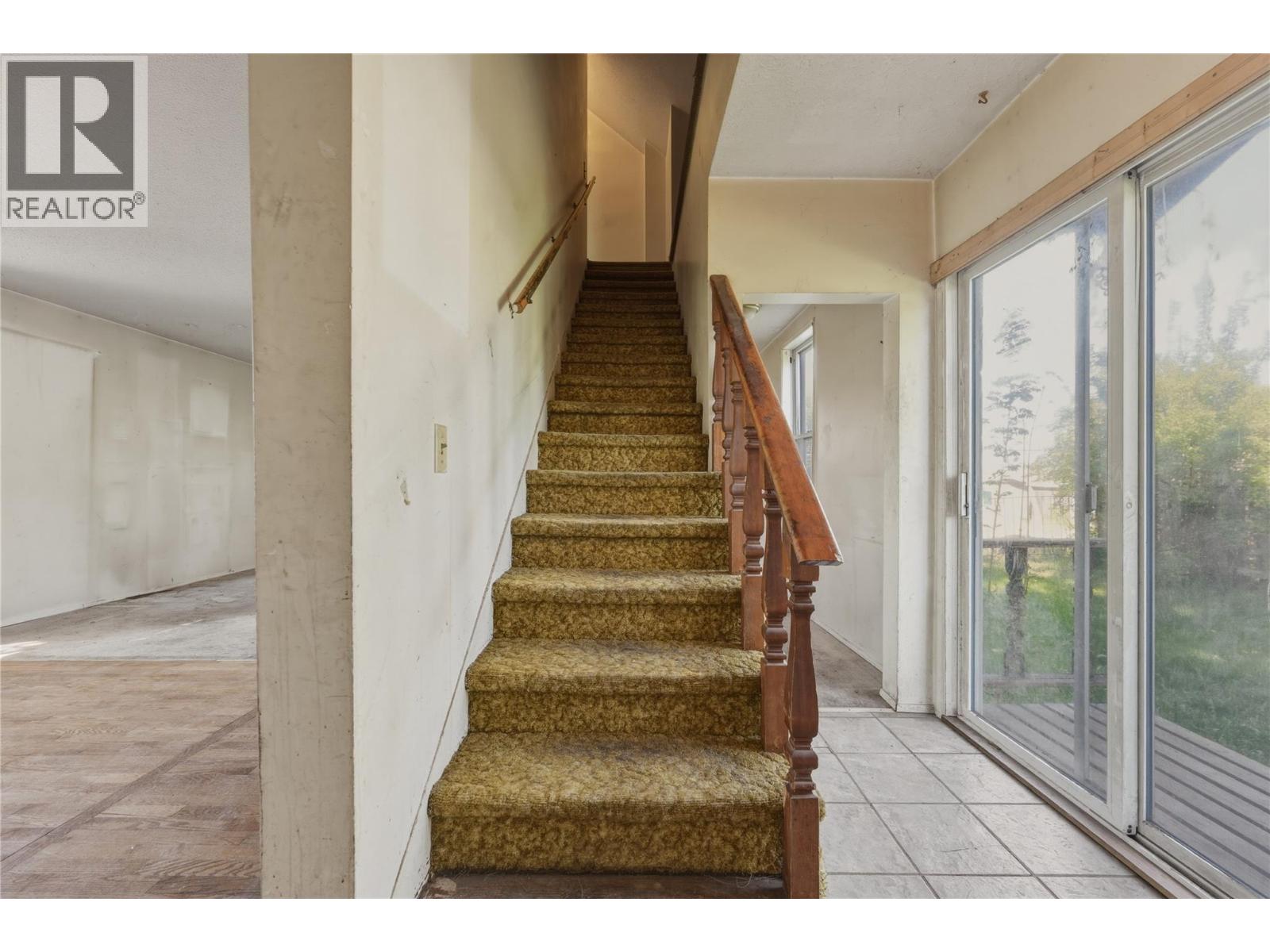 2850 Jarvis Street, Armstrong, British Columbia  V4Y 0G1 - Photo 24 - 10385986